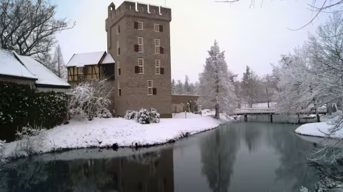Christmas and Vintage Fair Kasteel Daelenbroeck