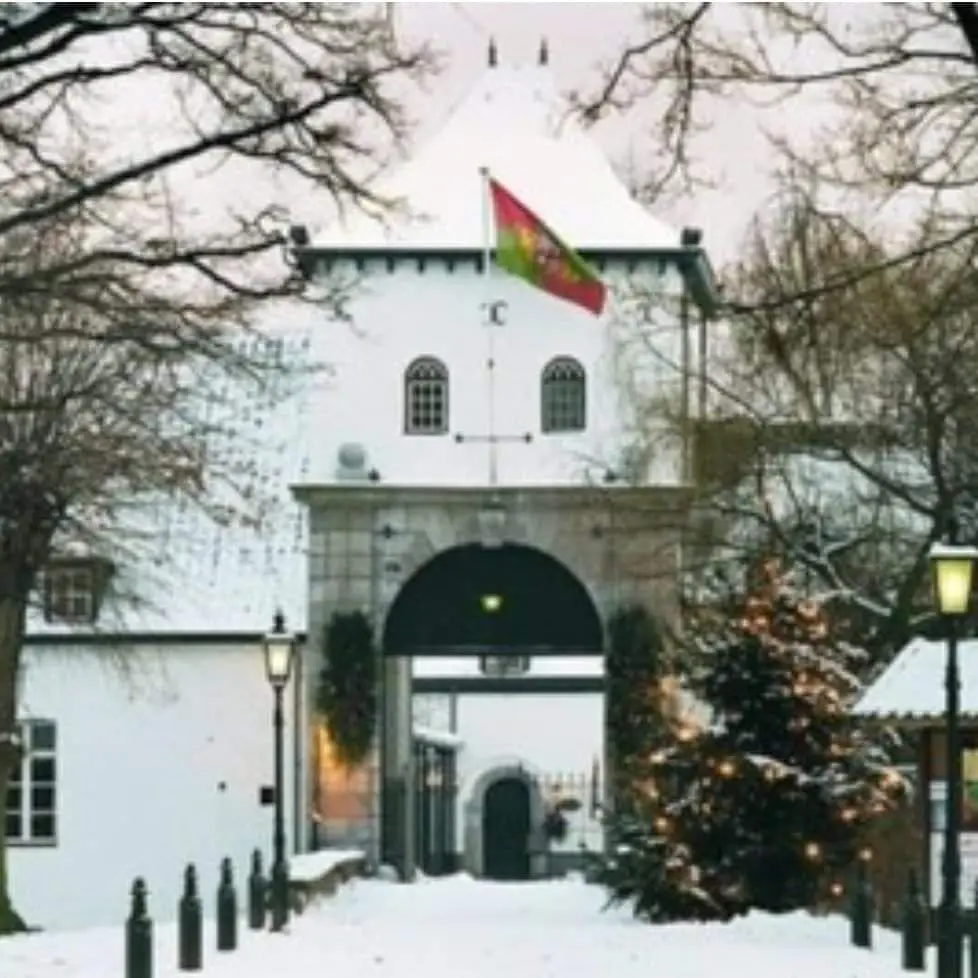 Galeriefoto kerstmarkt Christmas and Vintage Fair Kasteel Daelenbroeck